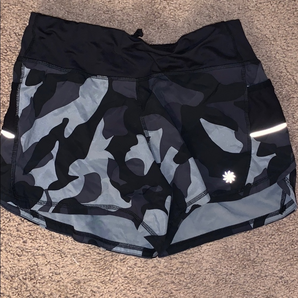 Athleta size small shorts- camo shorts